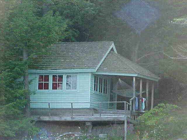 Building photograph for 123 SHARON ROAD